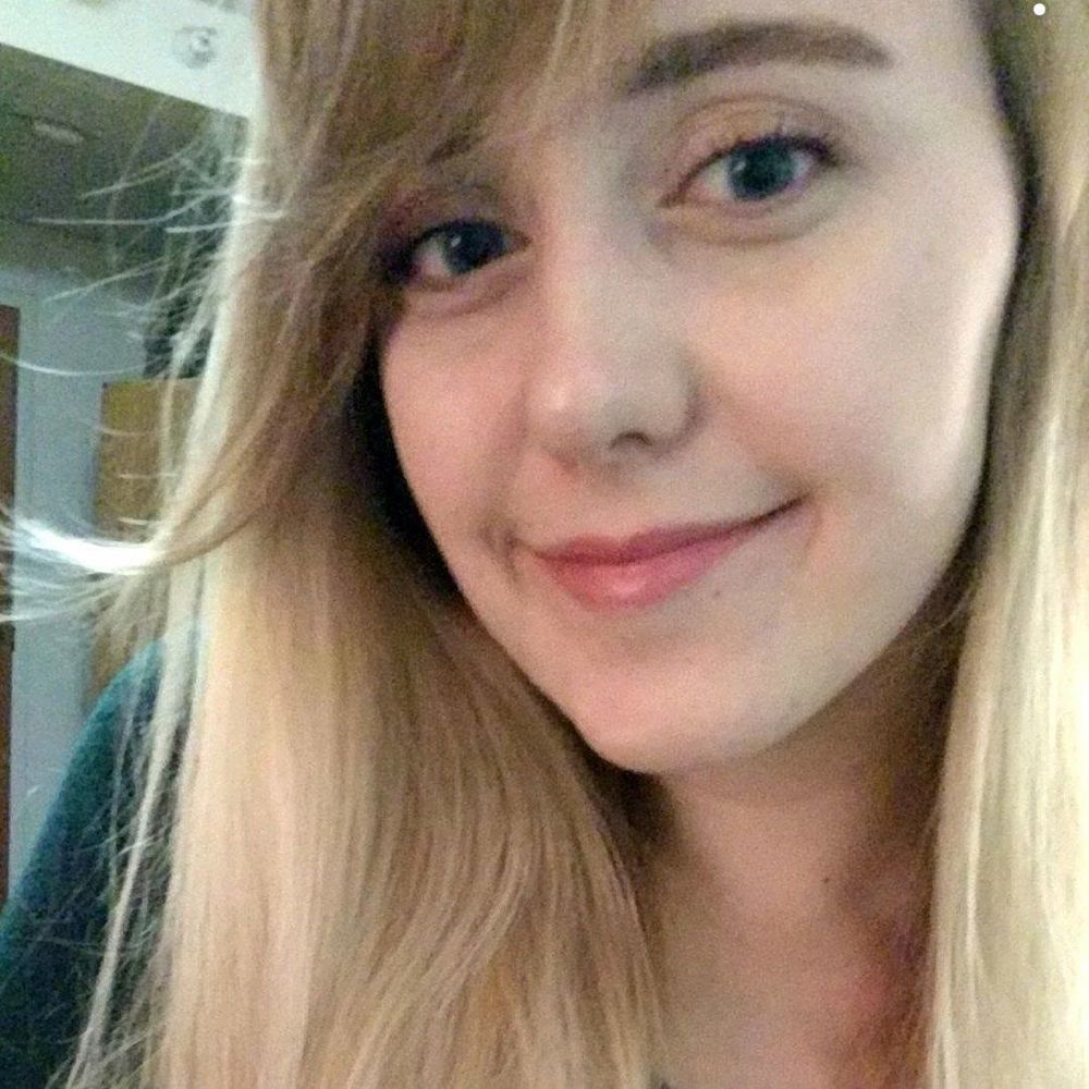 Meet your Posher, Katelyn